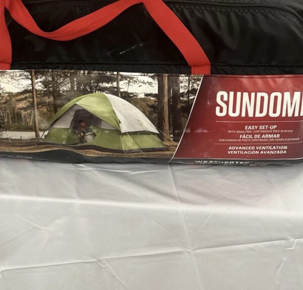 Coleman 6-Person Sundome Dome Camping Tent, 1Room, Green