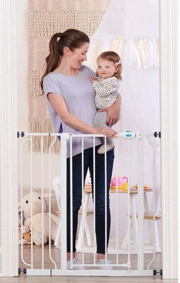 Regalo Easy Step® Extra Tall Walk Thru Baby Gate, Age Group 6 to24 Months