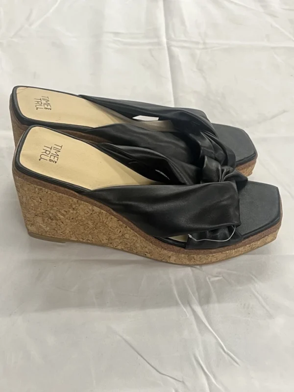 Time and Tru Women's Wedge Sandals, Size 10