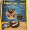 National Geographic RTNGDINO2 Dino Dig Kit Science Set